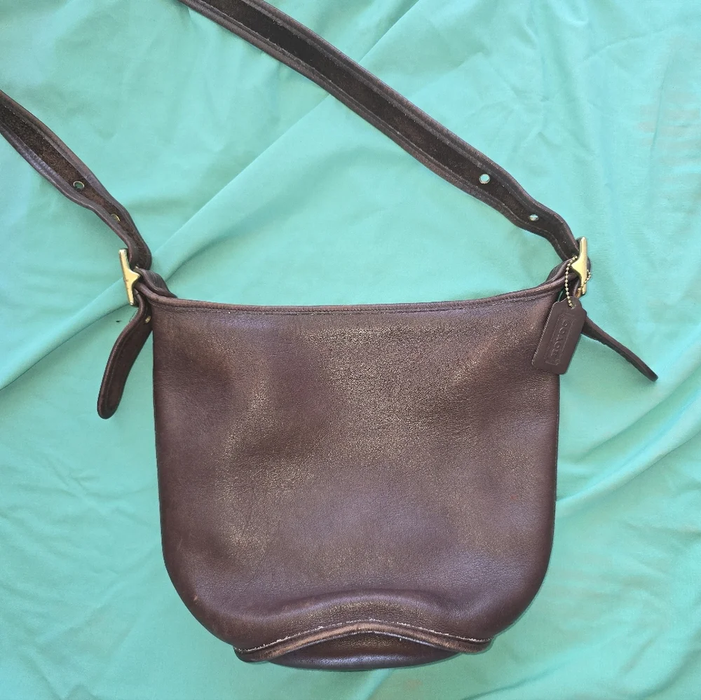 Vintage COACH Maggie Bucket Bag - Picture 1 of 9
